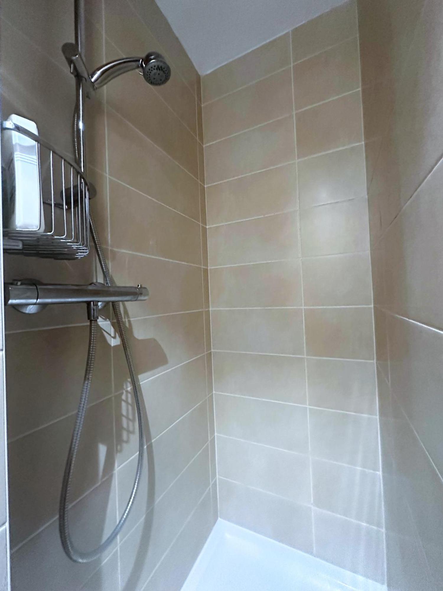Appartement La Mongie Pied Des Pistes 7 Personnes Luaran gambar